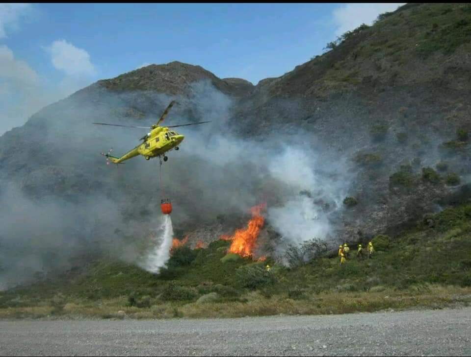 Patagonia Fire Brigade helicopter