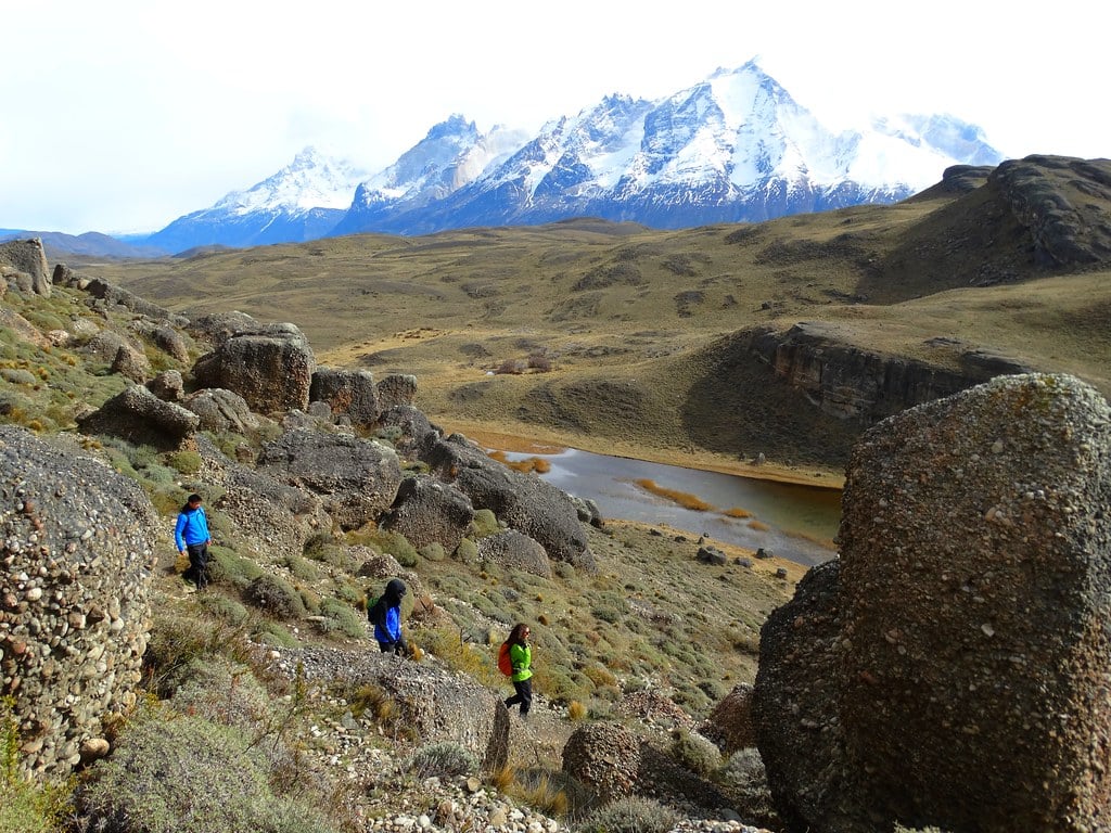 Cory & Alex are trekking between lakes and mountains in Patagonia