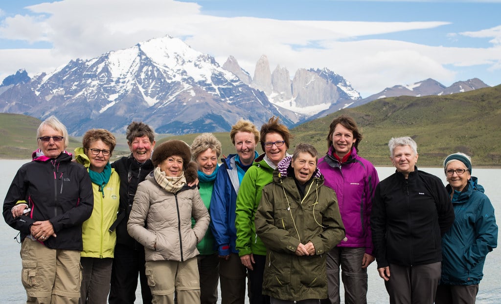 Group picture in Laguna Amarga Patagonia