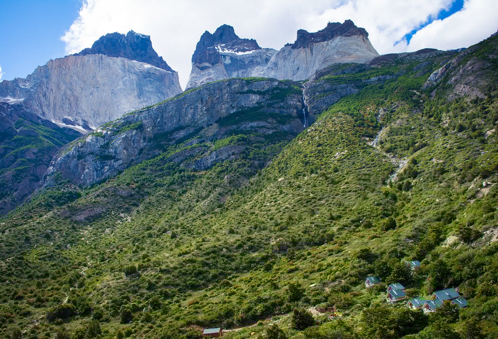 Los Cuernos refuge Patagonia