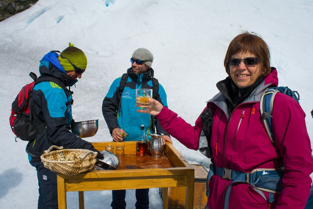 Salud!/Santé!/Cheers!/Prost!/건배!