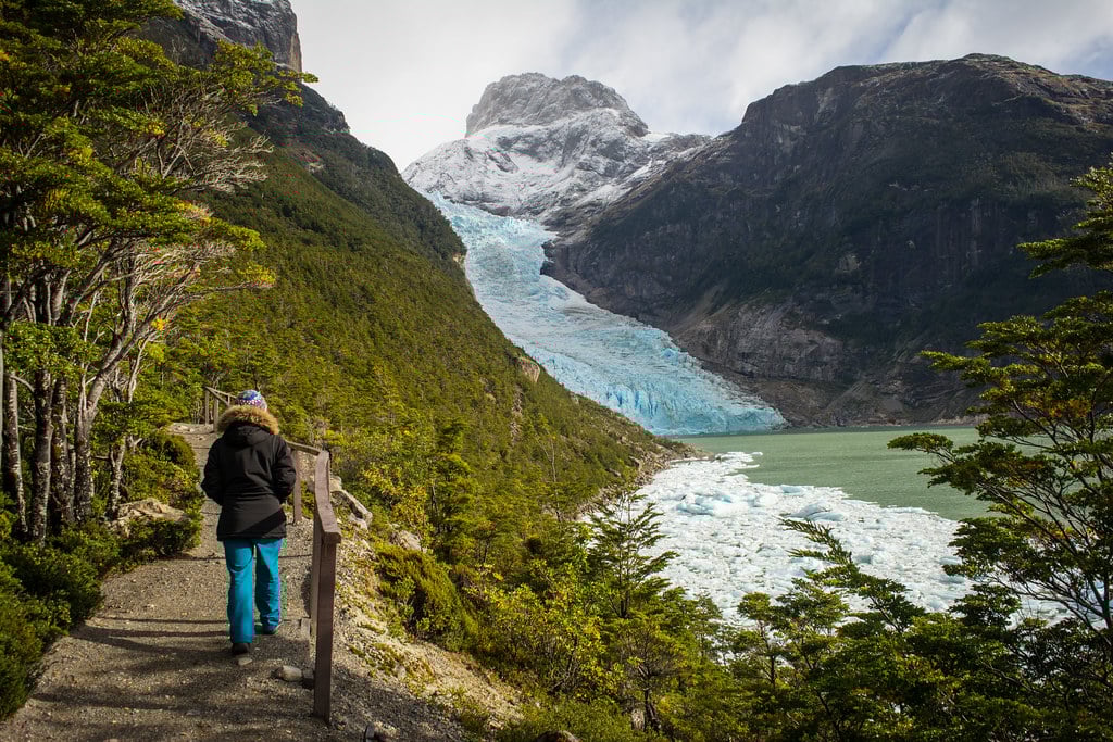 Walking towards the Serrano glacier....
