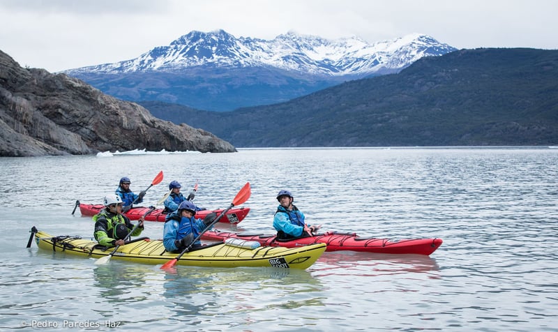 Kayak Grey Glacier