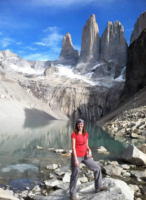 Torres del paine woman in picture