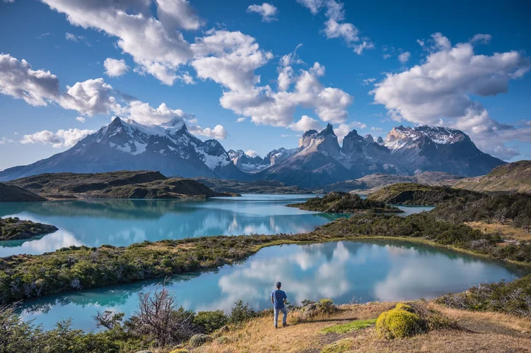 Torres del paine lake